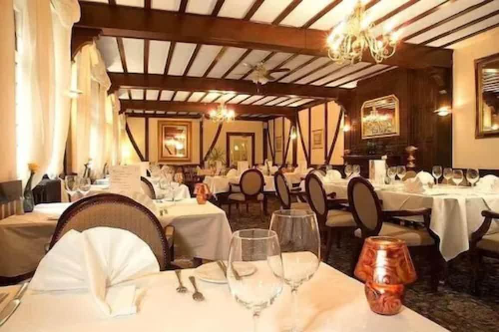 Crown & Cushion Hotel Chipping Norton Eksteriør bilde