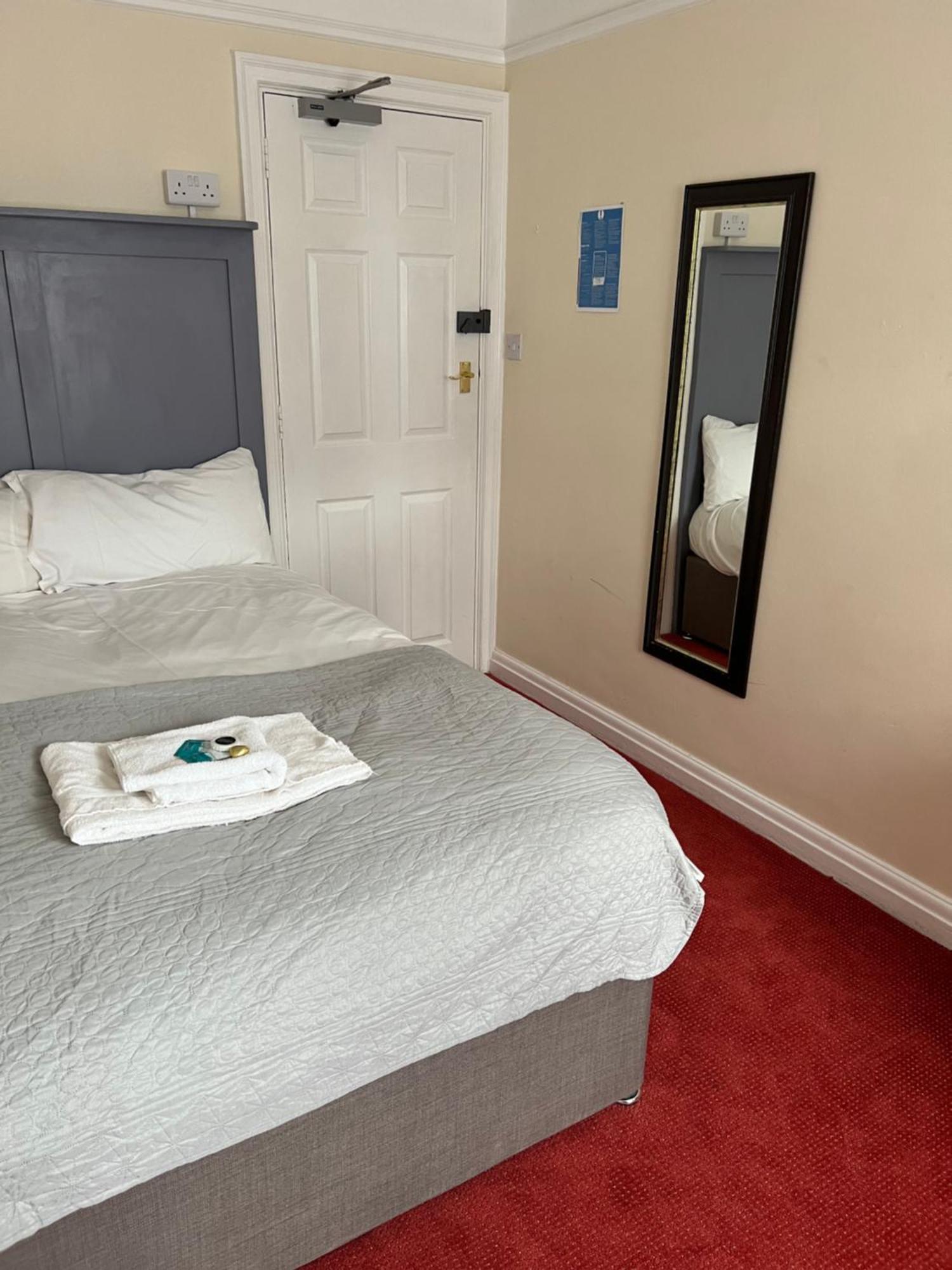 Crown & Cushion Hotel Chipping Norton Eksteriør bilde